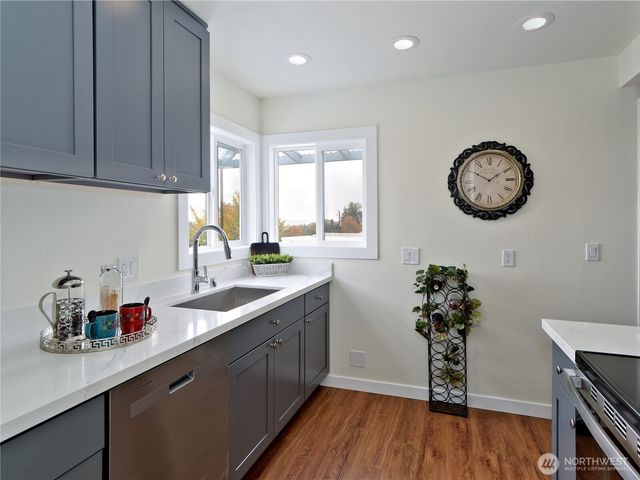 5029 29th Avenue S, Seattle, WA 98108