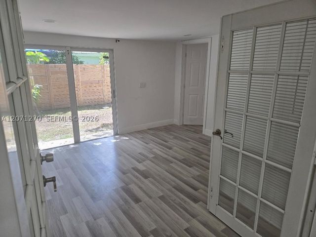 18360 NE 22nd Ave, North Miami Beach, FL 33160
