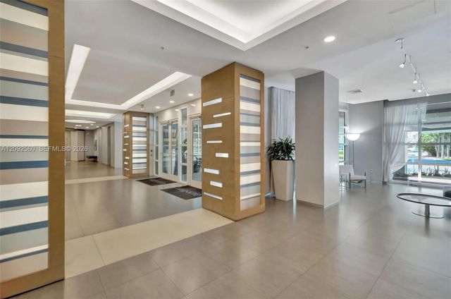 1900 N Bayshore Drive 2717, Miami, FL 33132