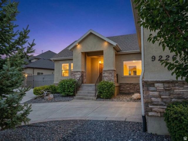 9226 N MOUNT AIREY DR, Eagle Mountain, UT 84005