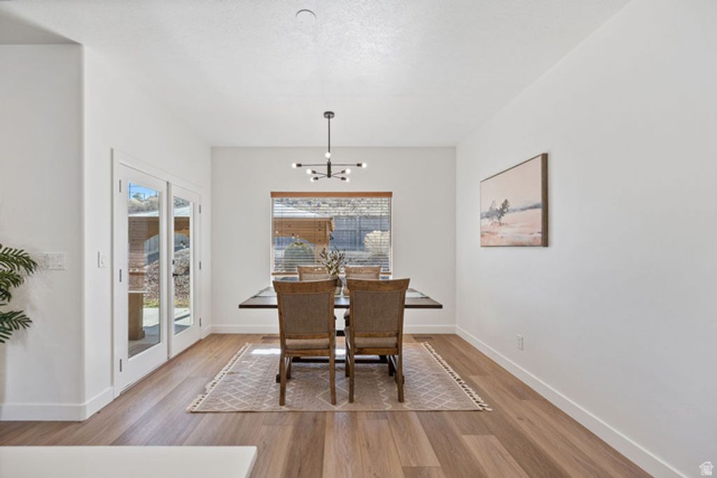 Image 14 of property listing at 9226 N MOUNT AIREY DR, Eagle Mountain, UT 84005