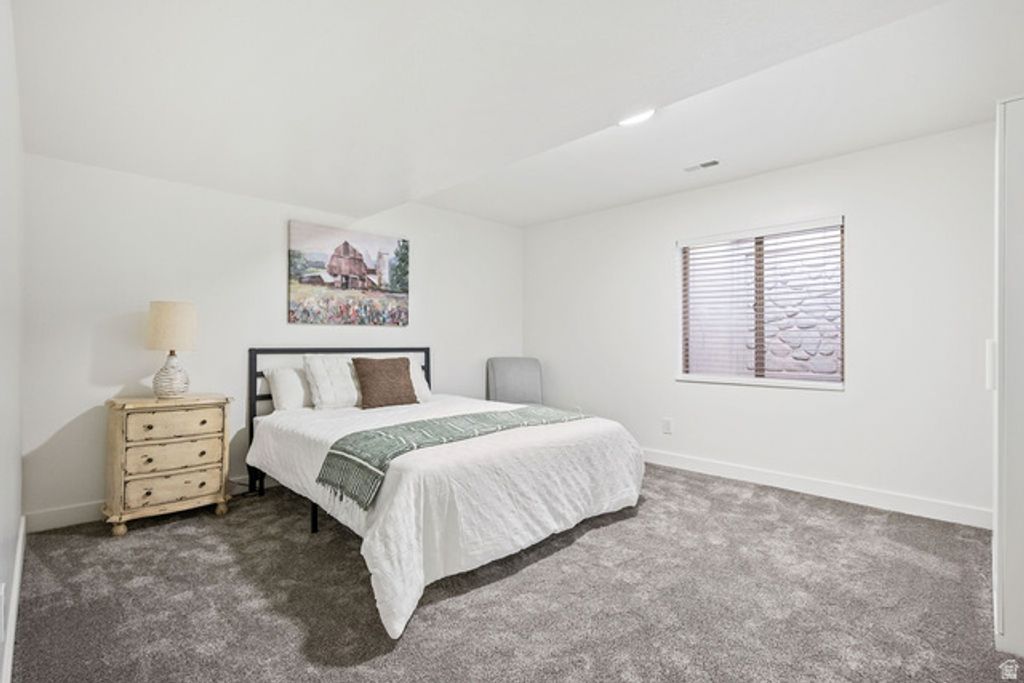 Image 34 of property listing at 9226 N MOUNT AIREY DR, Eagle Mountain, UT 84005