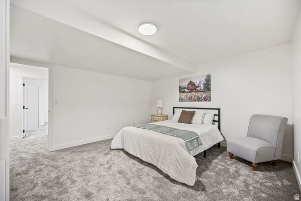 Image 35 of property listing at 9226 N MOUNT AIREY DR, Eagle Mountain, UT 84005