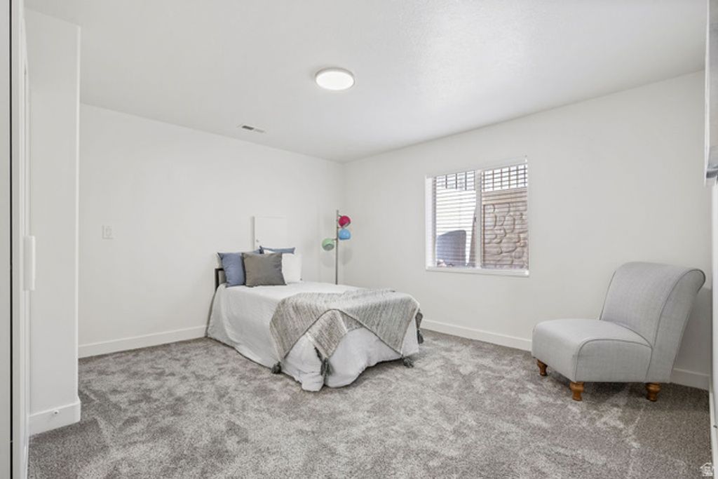 Image 40 of property listing at 9226 N MOUNT AIREY DR, Eagle Mountain, UT 84005