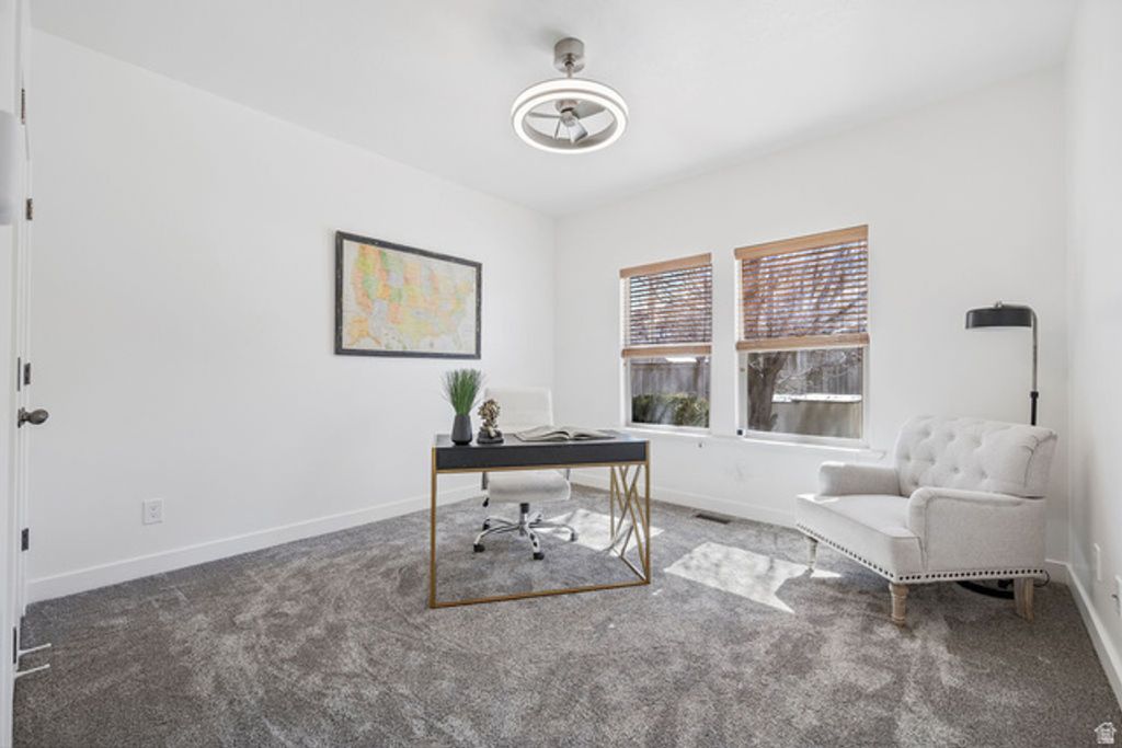 Image 41 of property listing at 9226 N MOUNT AIREY DR, Eagle Mountain, UT 84005