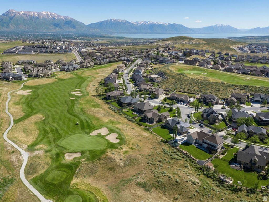 Image 56 of property listing at 9226 N MOUNT AIREY DR, Eagle Mountain, UT 84005