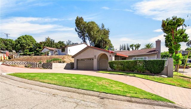 800 N Arroyo, Fullerton, CA 92833
