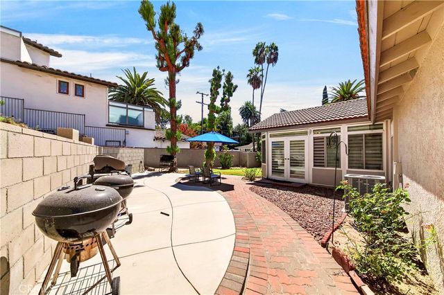 800 N Arroyo, Fullerton, CA 92833