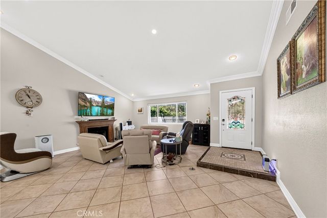 800 N Arroyo, Fullerton, CA 92833