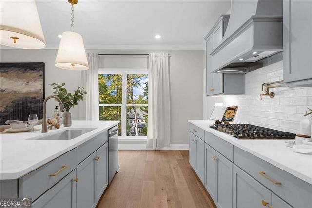 5553 Keswick Drive, Flowery Branch, GA 30542