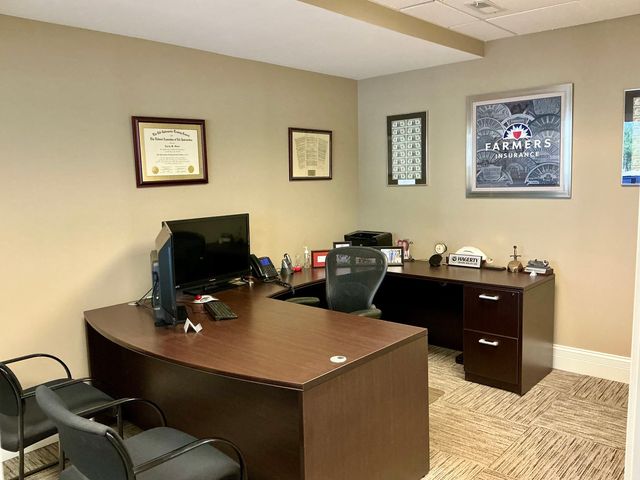 96 E Main Street, Lake Zurich, IL 60047