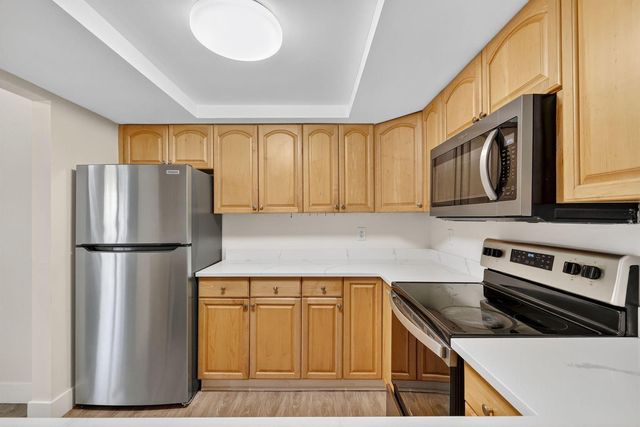 2513 S 17th Street 206, Fort Pierce, FL 34982