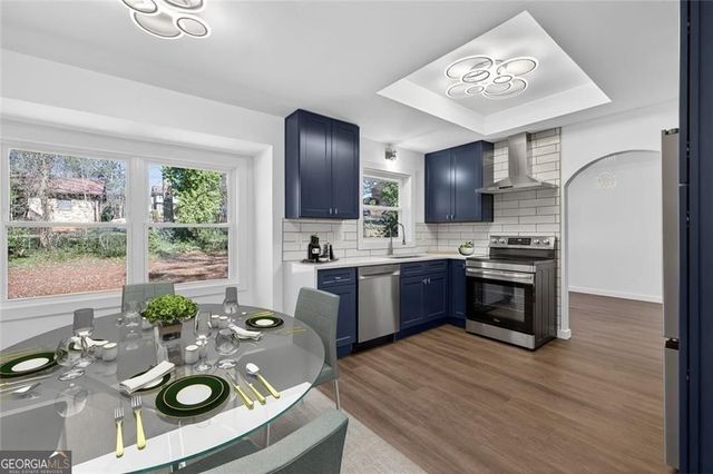 3940 Pinehurst Valley Drive, Decatur, GA 30034