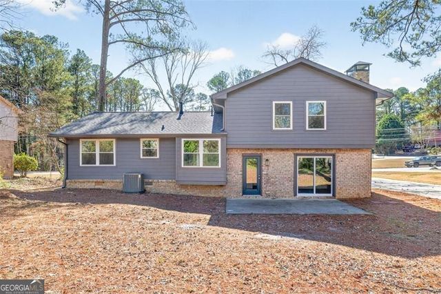 3940 Pinehurst Valley Drive, Decatur, GA 30034