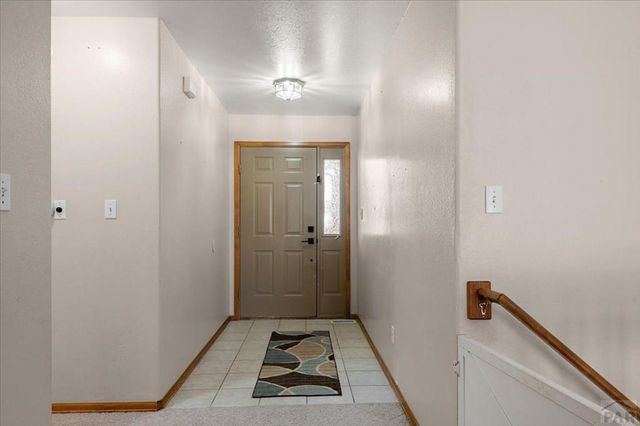 5 Paladin Court, Pueblo, CO 81008