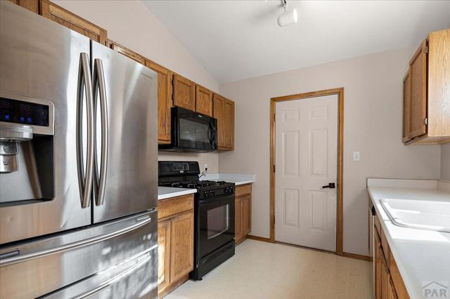 5 Paladin Court, Pueblo, CO 81008