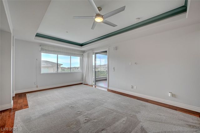 9201 Tesoras Drive 401, Las Vegas, NV 89144