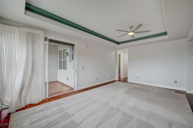 9201 Tesoras Drive 401, Las Vegas, NV 89144