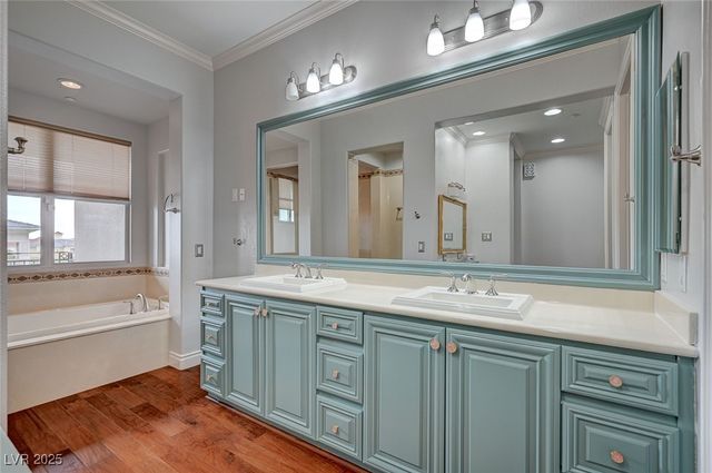 9201 Tesoras Drive 401, Las Vegas, NV 89144