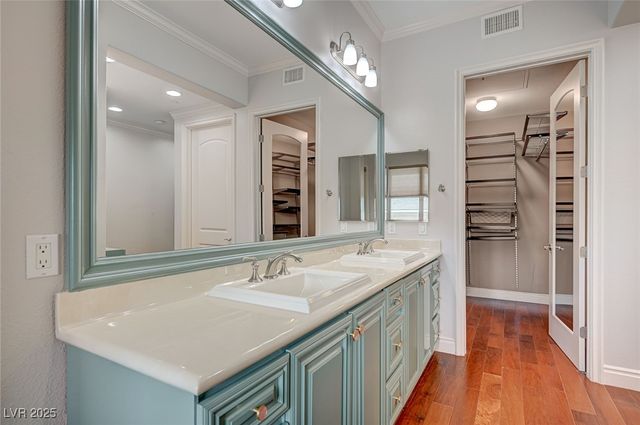 9201 Tesoras Drive 401, Las Vegas, NV 89144