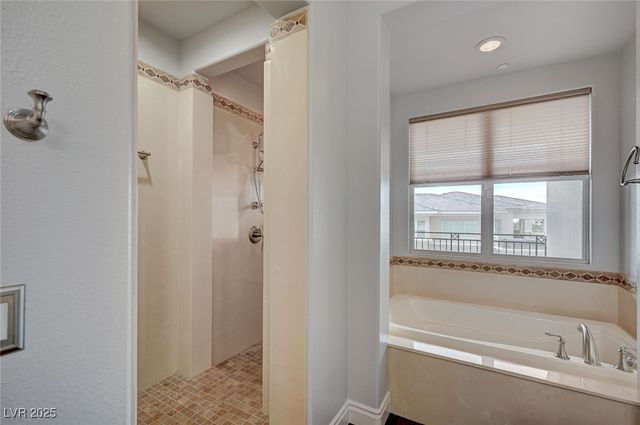 9201 Tesoras Drive 401, Las Vegas, NV 89144