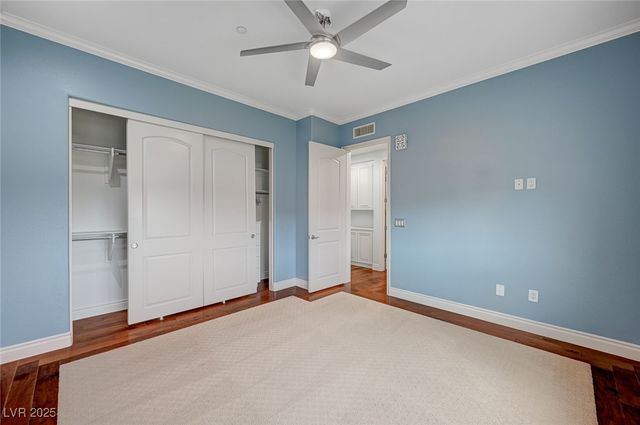 9201 Tesoras Drive 401, Las Vegas, NV 89144