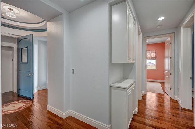 9201 Tesoras Drive 401, Las Vegas, NV 89144