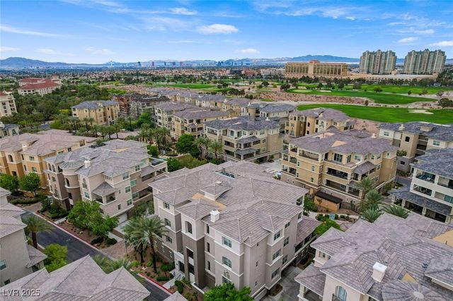 9201 Tesoras Drive 401, Las Vegas, NV 89144