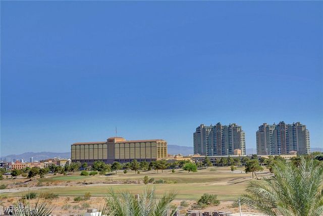 9201 Tesoras Drive 401, Las Vegas, NV 89144