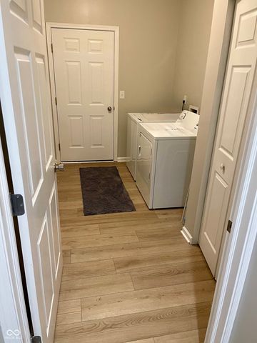 12175 Bubbling Brook Drive UNIT 300, Fishers, IN 46038