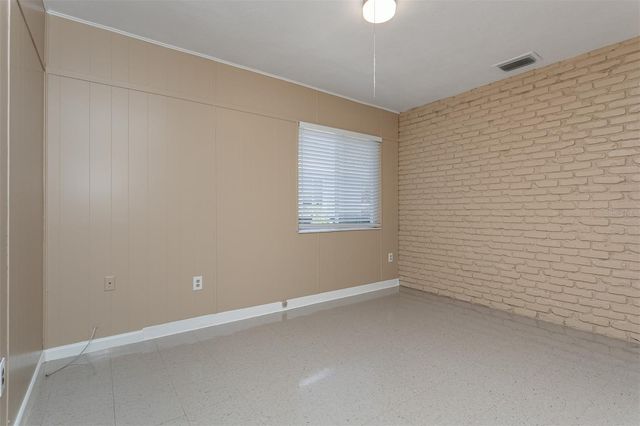 1013 E FERN STREET, Tampa, FL 33604