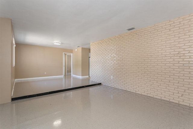 1013 E FERN STREET, Tampa, FL 33604