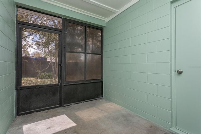 1013 E FERN STREET, Tampa, FL 33604