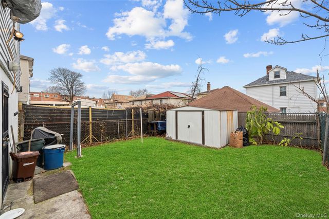 3030 Kingsland Avenue, Bronx, NY 10469