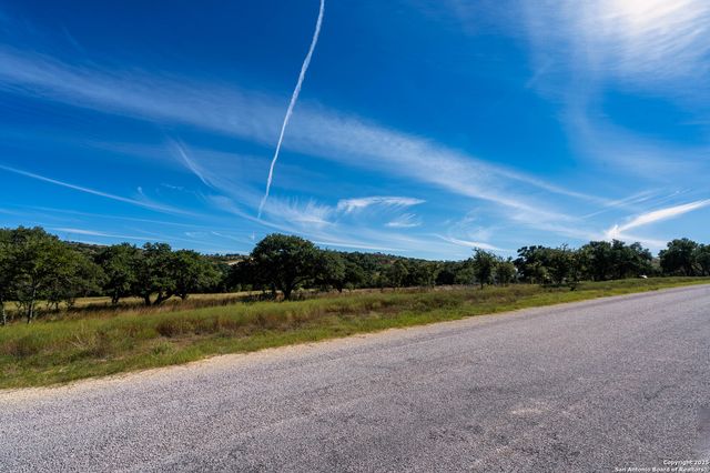LOT 061 Majestic Hills, Blanco, TX 78606