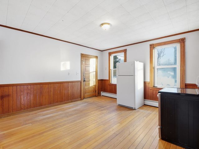 14 Court St, Methuen, MA 01844