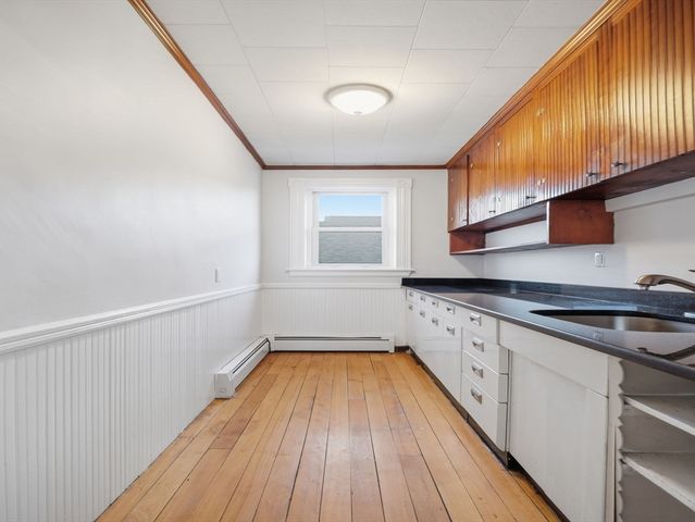 14 Court St, Methuen, MA 01844