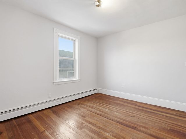 14 Court St, Methuen, MA 01844