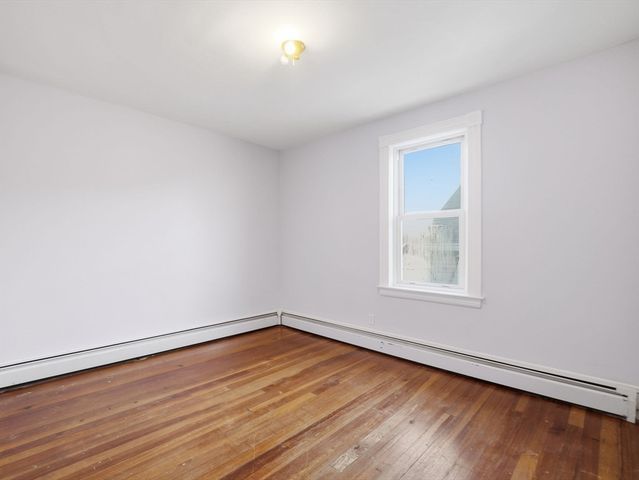 14 Court St, Methuen, MA 01844