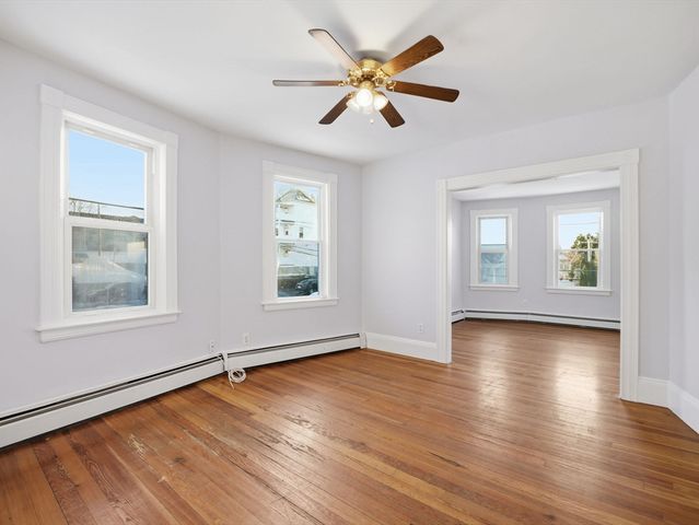 14 Court St, Methuen, MA 01844