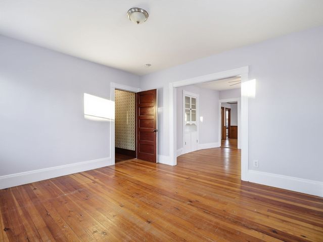 14 Court St, Methuen, MA 01844