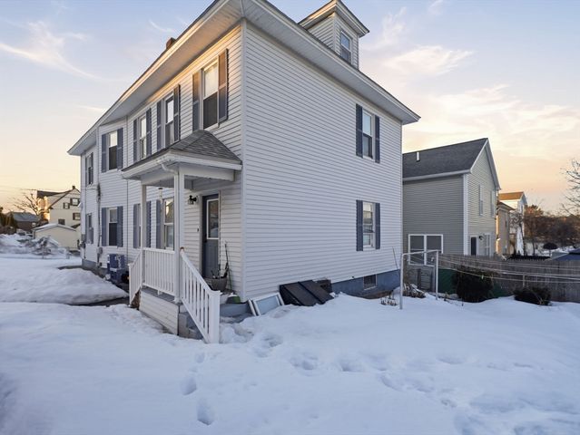 14 Court St, Methuen, MA 01844