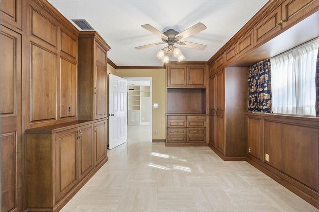 8408 ANNWOOD ROAD, Seminole, FL 33777