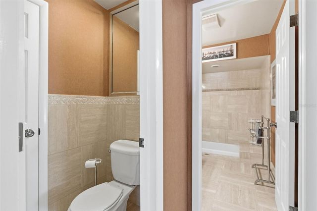 8408 ANNWOOD ROAD, Seminole, FL 33777