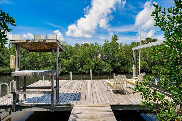 115 CANAL AVENUE 3, Indian Rocks Beach, FL 33785