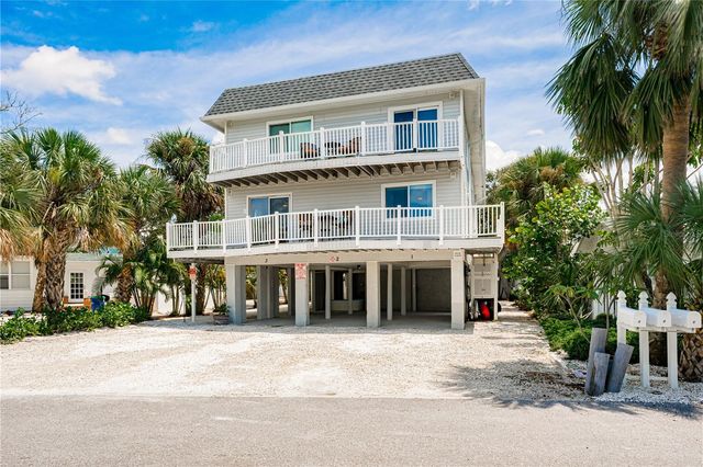 115 CANAL AVENUE 3, Indian Rocks Beach, FL 33785