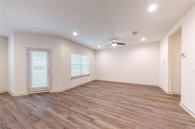 1044 WINNSBORO LOOP, Round Rock, TX 78664