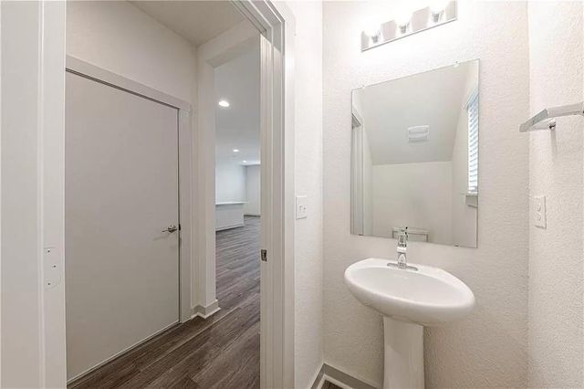 1044 WINNSBORO LOOP, Round Rock, TX 78664