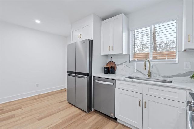 2706 Wheless LN Bldg 4, Austin, TX 78723