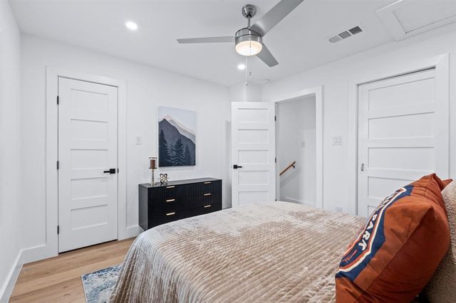 2706 Wheless LN Bldg 4, Austin, TX 78723